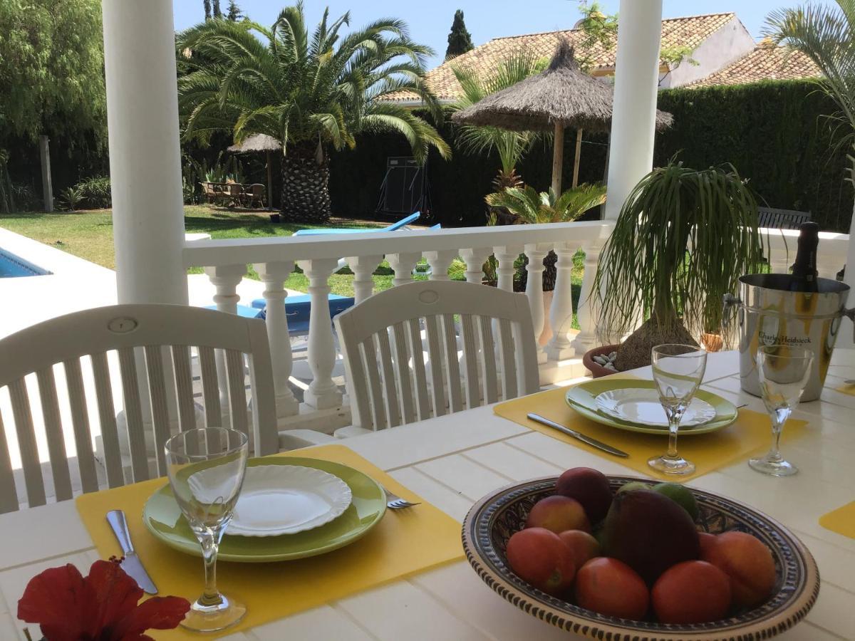 Villa Pinsapo Estepona Exterior photo